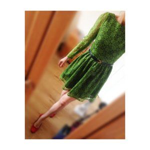 Green floral mini dress long sleeves